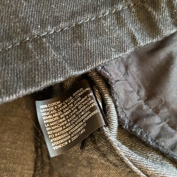 Club Monaco Jacket & Coat Vest - Picture 14 of 14